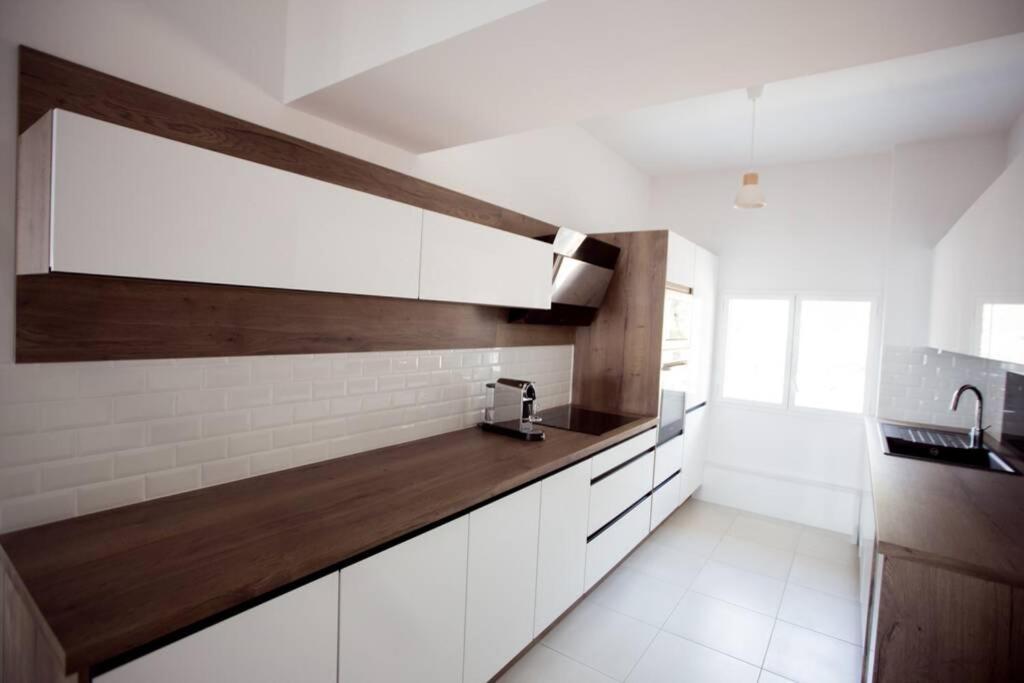 Magnifique Appartement Avec Vue Imprenable Ла-Лонд-ле-Мор Экстерьер фото