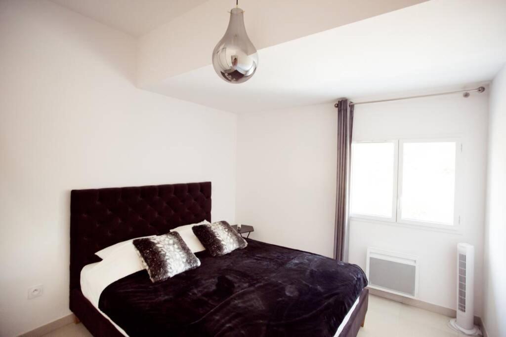 Magnifique Appartement Avec Vue Imprenable Ла-Лонд-ле-Мор Экстерьер фото